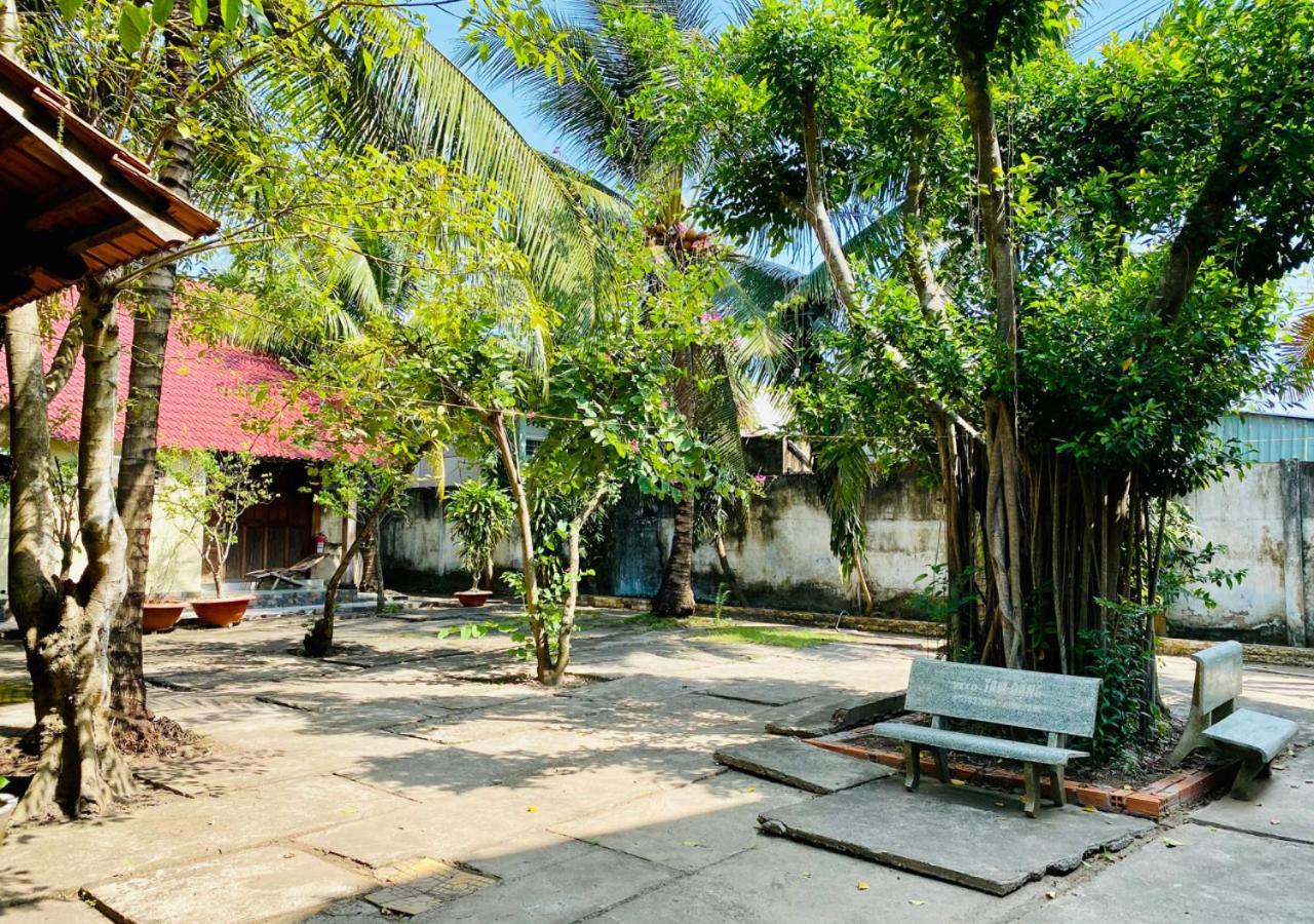 Khach San Sao Mai Hotel Ben Tre Екстериор снимка